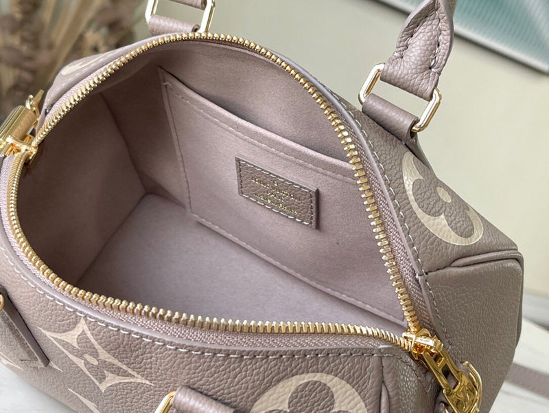 Fashion Lu-Vi bags - 4338
