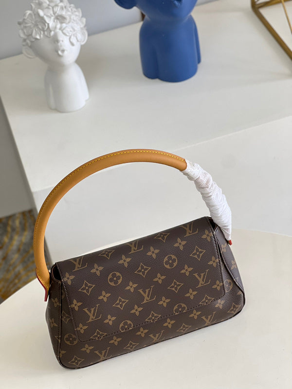 Fashion Lu-Vi bags - 3389