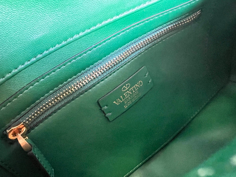 OZ - VEL Bags - 1118