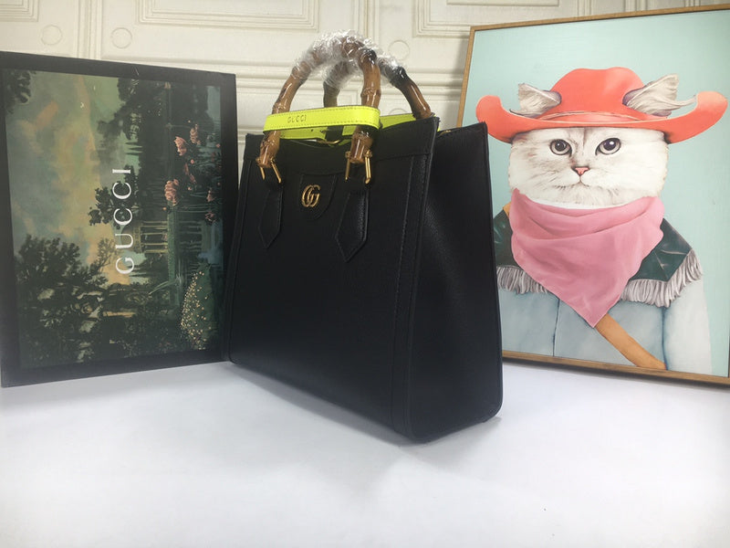 Ozarra - GCI Bags - 1982