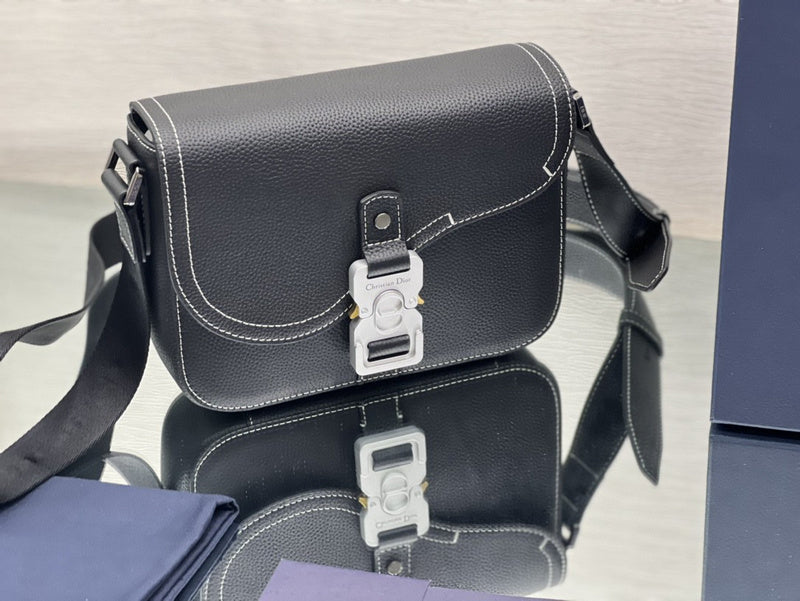 Ozarra - Dir Bags - 2048