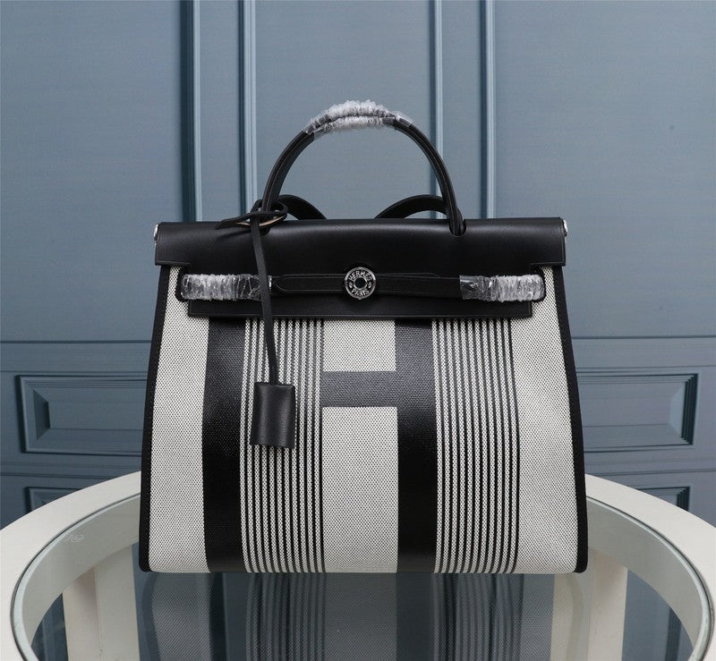 Ozarra - HMS Bags - 526