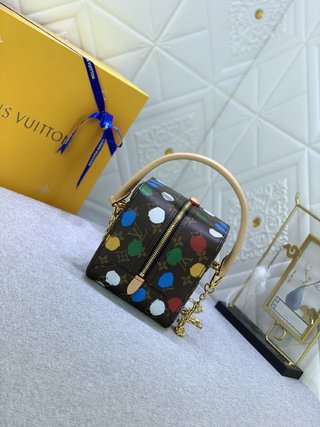 Ozarra - GUKI Women Bags - 1601