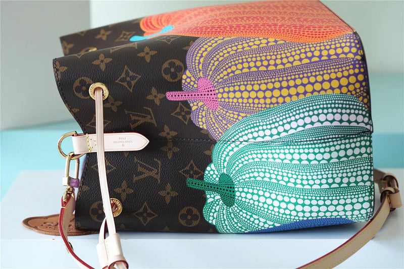 Ozarra - LUV Bags - 441