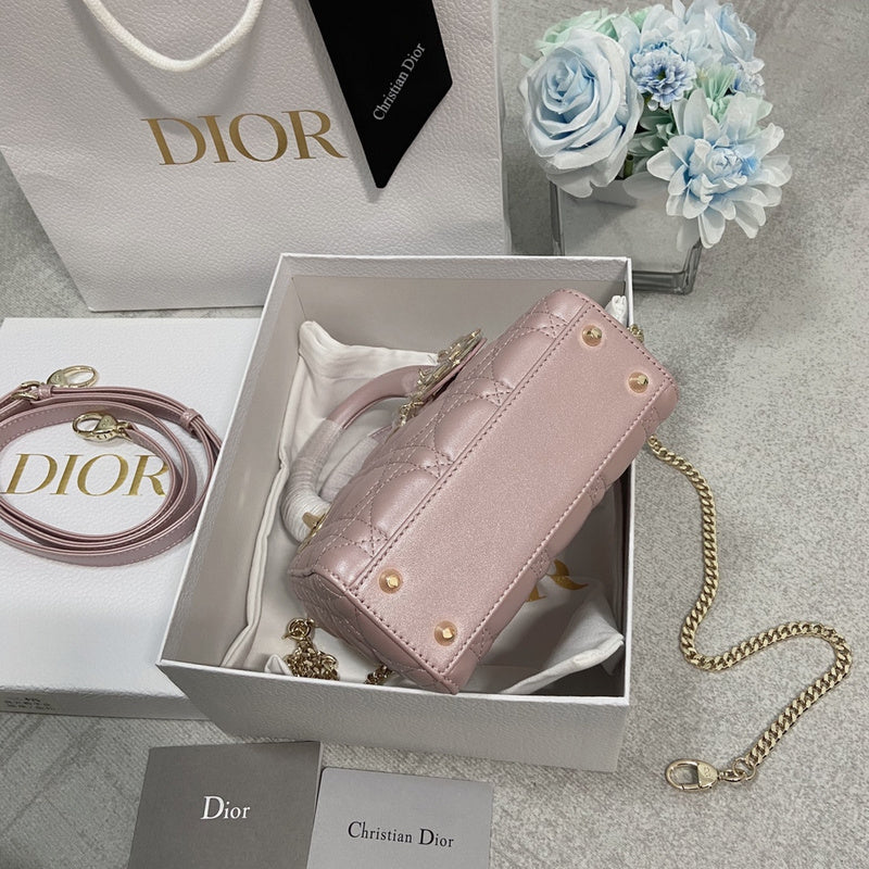 OZ - Dir Bags - 890