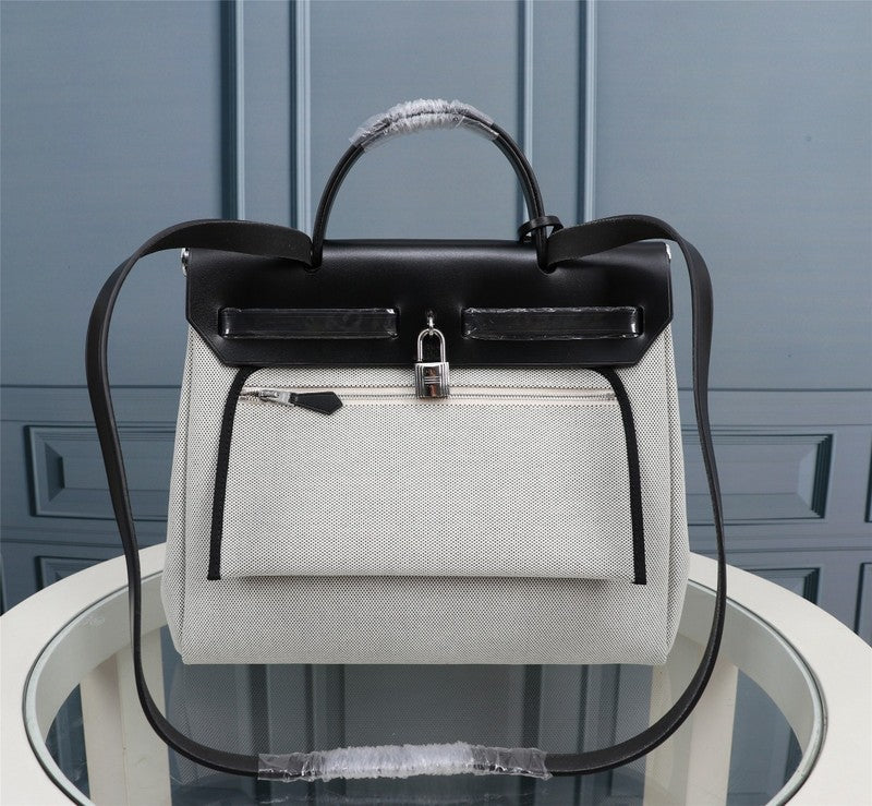 Ozarra - HMS Bags - 552