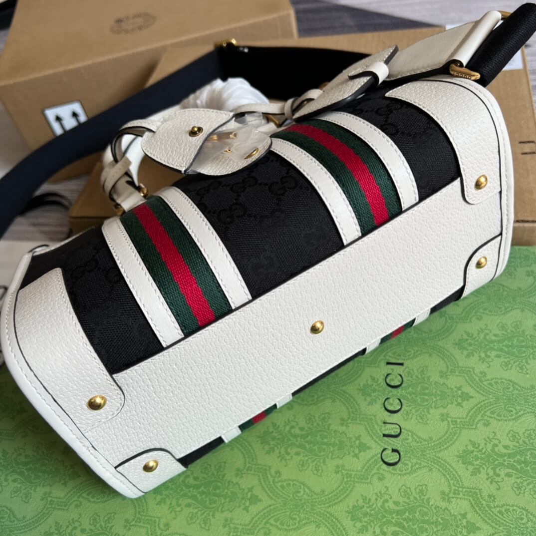 GC 715772 Exquisite PM white black 27CM