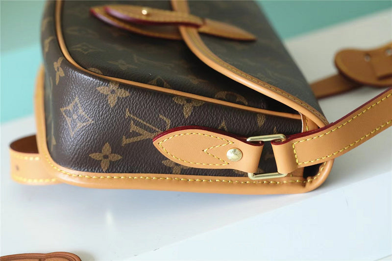 Ozarra - LUV Bags - 415