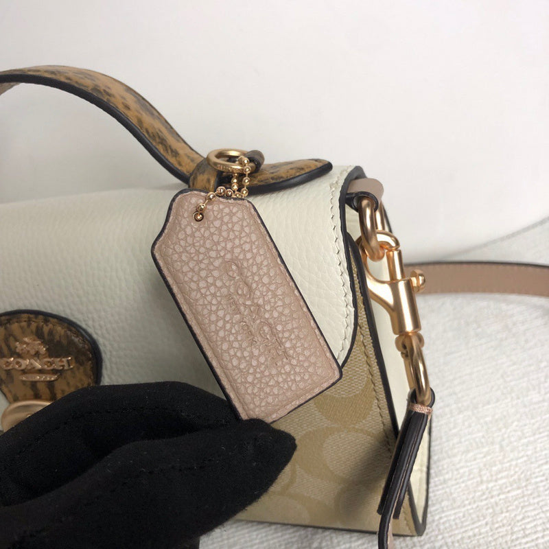 Ozarra - CAH Bags - 684