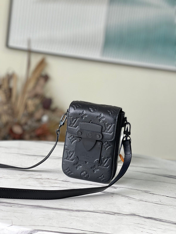 Fashion Lu-Vi bags - 4895