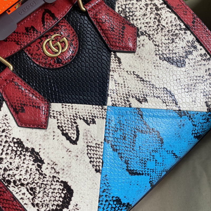 Ozarra - GUKI Bags - 1755