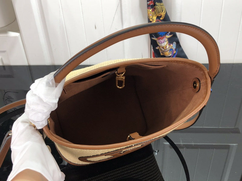 Fashion Lu-Vi bags - 2468