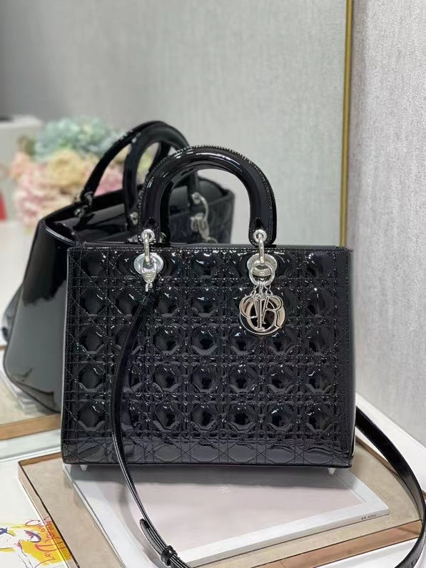 OZ - Dir Bags - 882