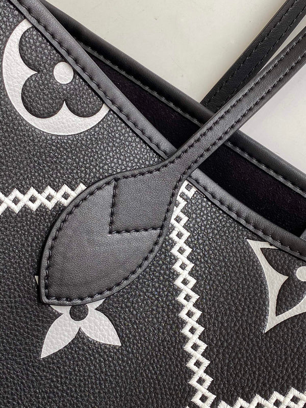 Ozarra - GUKI Women Bags - 2023