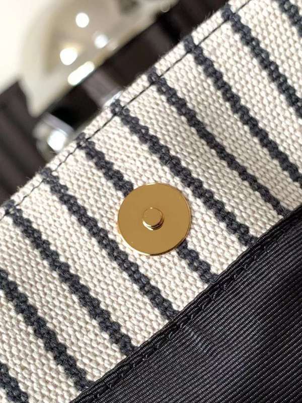 Ozarra - SLY Bags 597