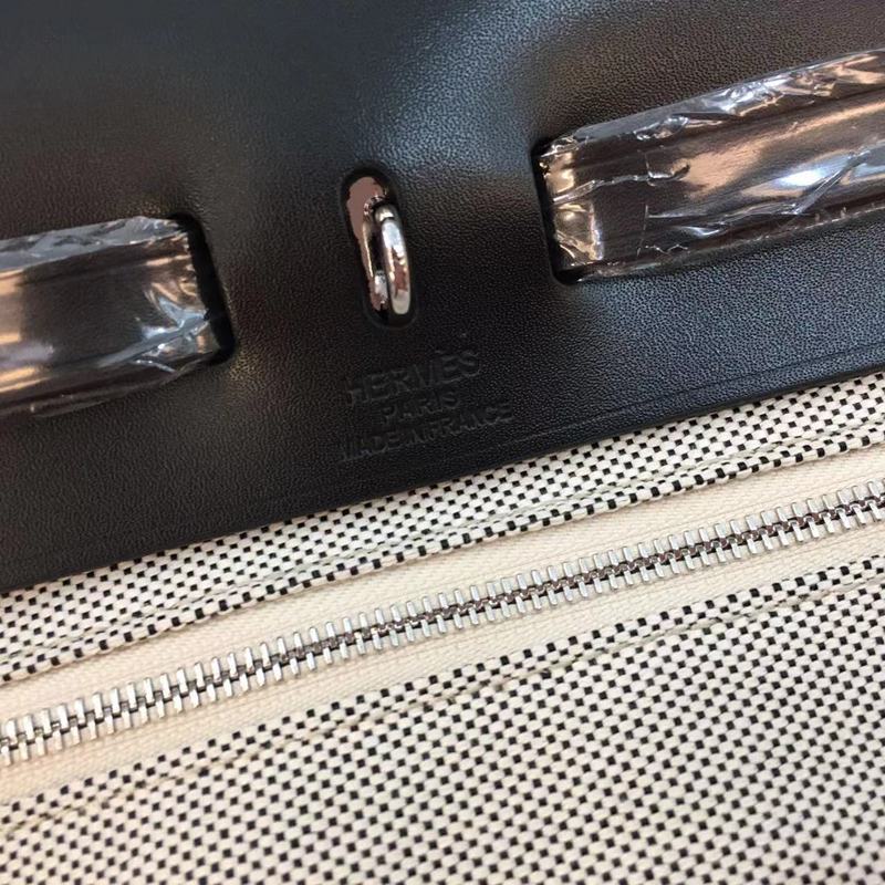 Ozarra - HMS Bags - 062