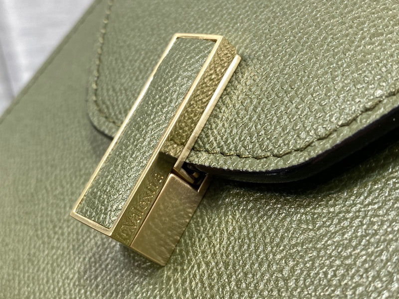 Ozarra - HMS Bags - 017