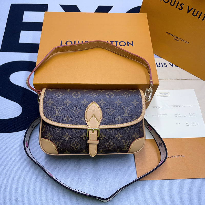 Ozarra - LUV Bags - 415