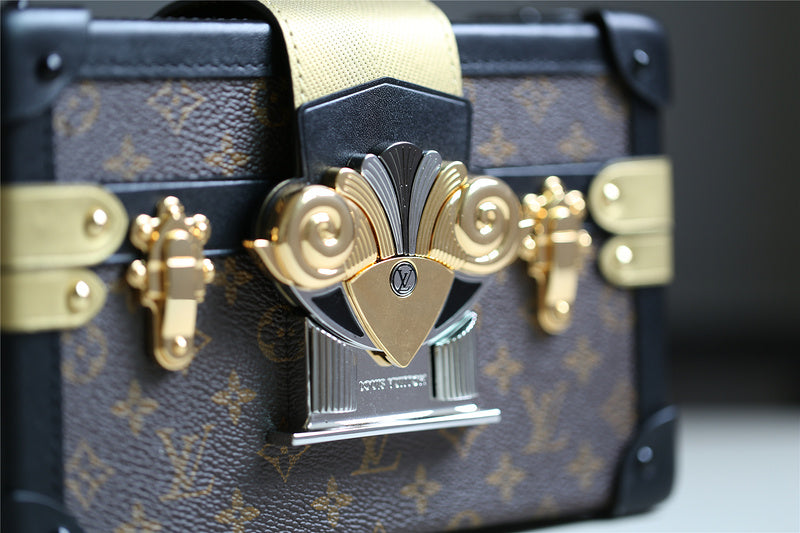 Ozarra Fashion Lu-Vi bags - 8230