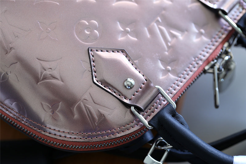 Ozarra Fashion Lu-Vi bags - 8272
