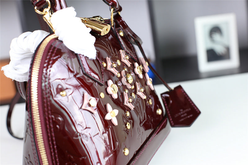 Ozarra Fashion Lu-Vi bags - 8264