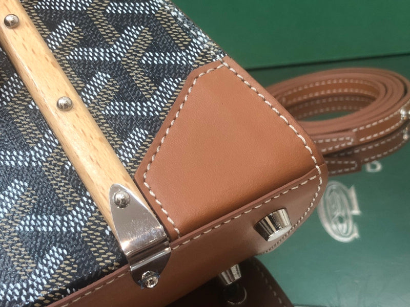 Ozarra - GOD Bags - 929