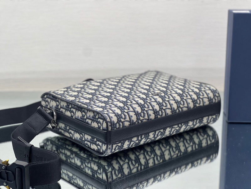 Ozarra - Dir Bags - 1578
