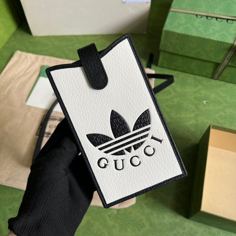 OZ - GCI Bags - 2200