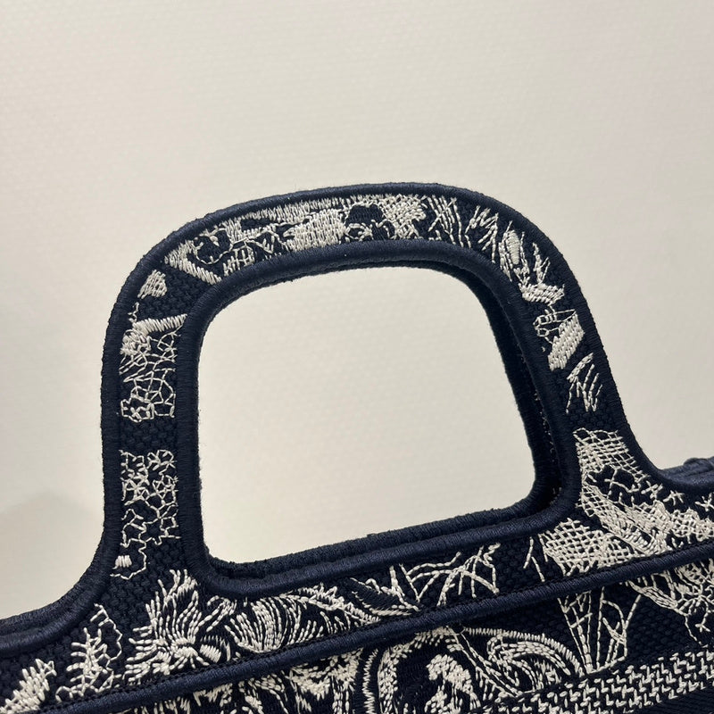 OZ - Dir Bags - 692