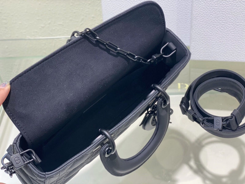 Ozarra - Dir Bags - 700