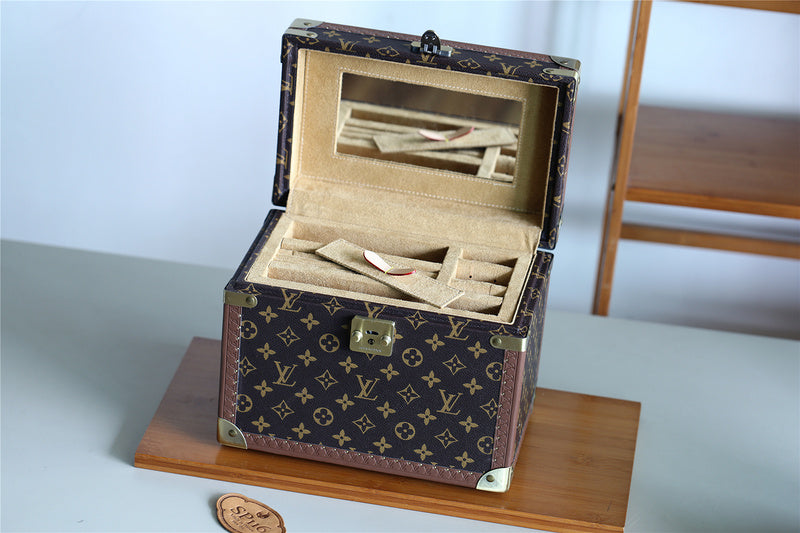 Ozarra Fashion Lu-Vi bags - 9515