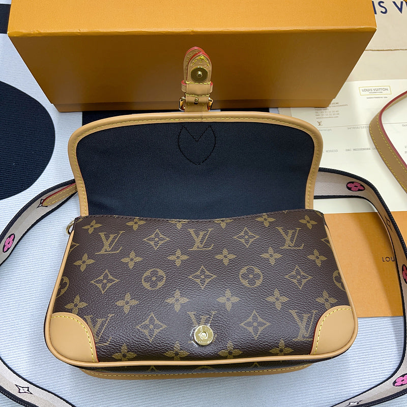 Ozarra - LUV Bags - 415