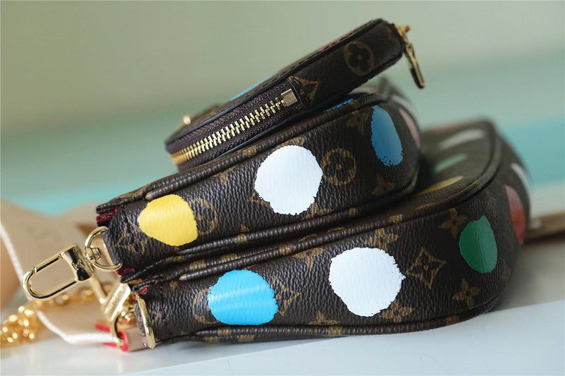 Ozarra - LUV Bags - 453