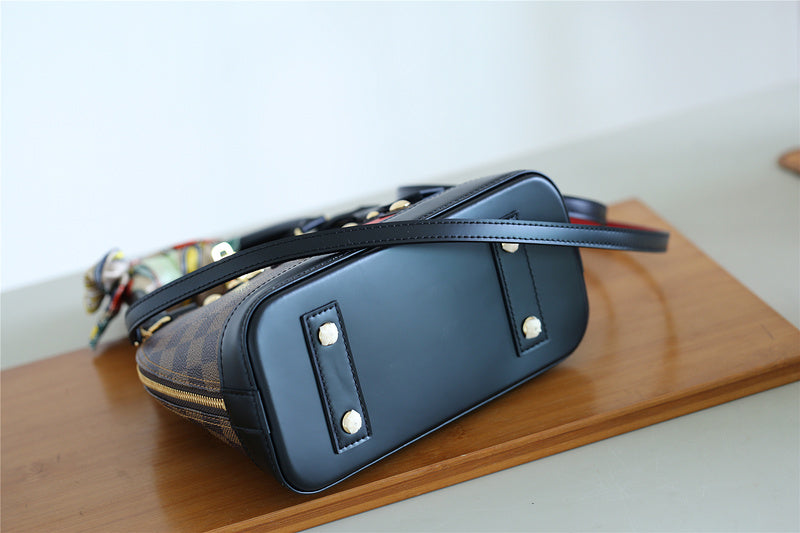 Ozarra Fashion Lu-Vi bags - 8262