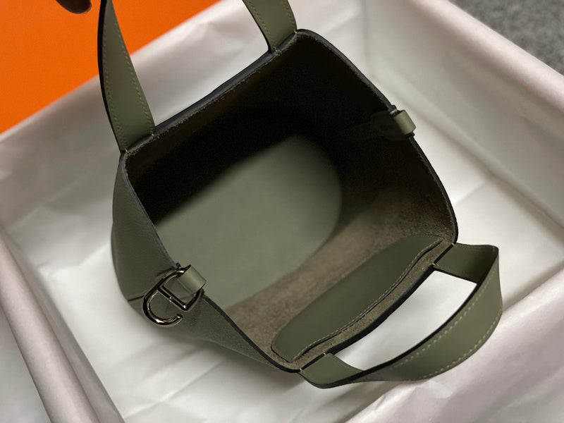 Ozarra - HMS Bags - 1018