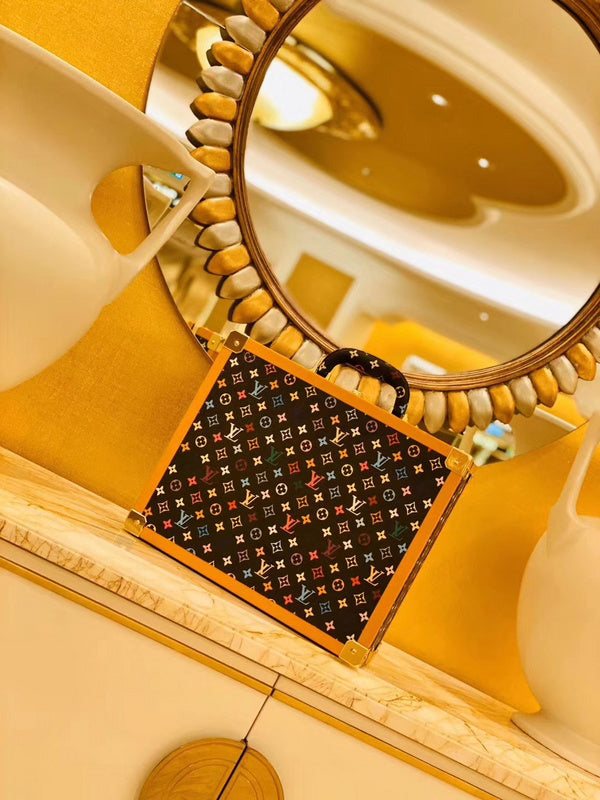Ozarra Fashion Lu-Vi bags - 9518