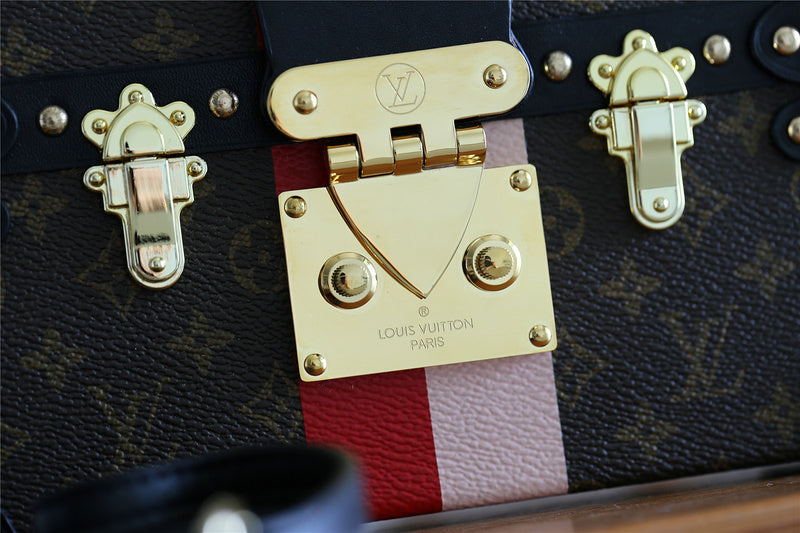 Ozarra Fashion Lu-Vi bags - 8235