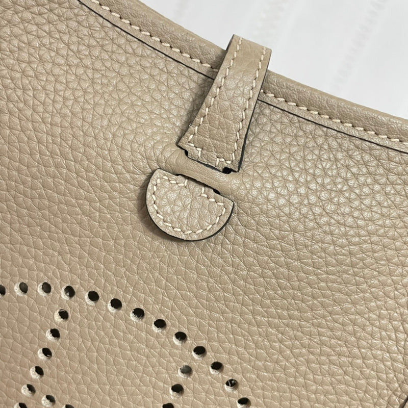 Ozarra - HMS Bags - 933