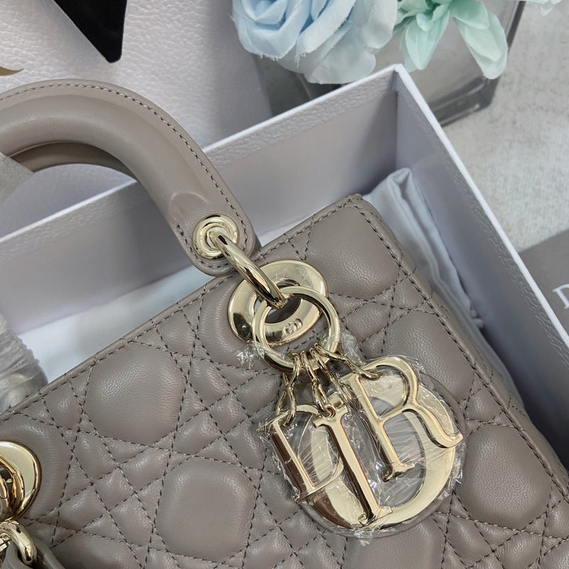 OZ - Dir Bags - 1061