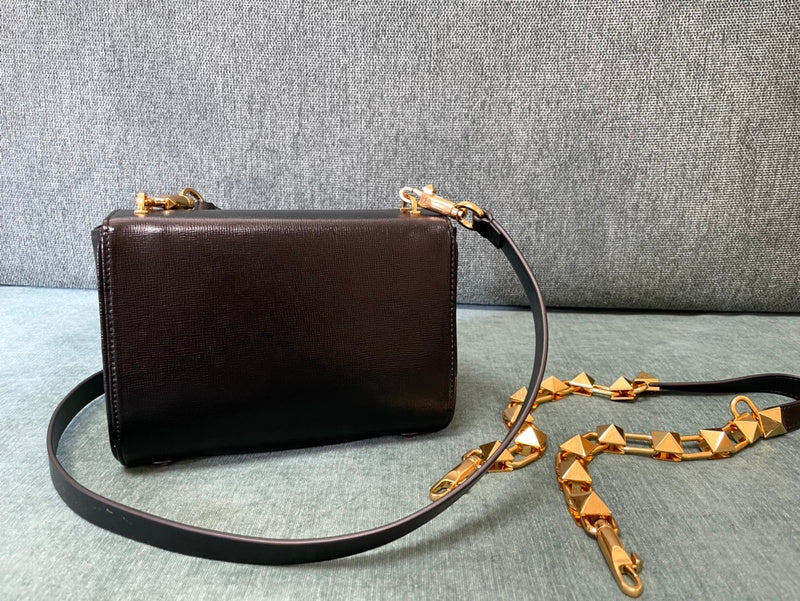 OZ - VEL Bags - 557