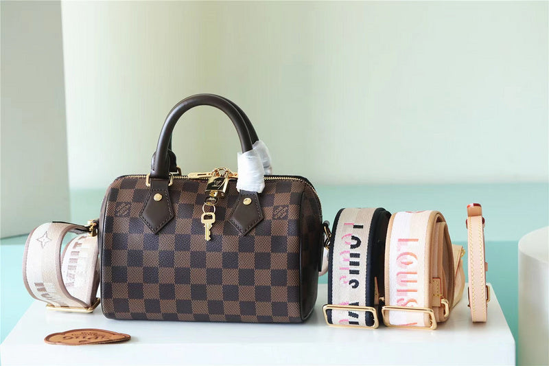 Ozarra - LUV Bags - 153