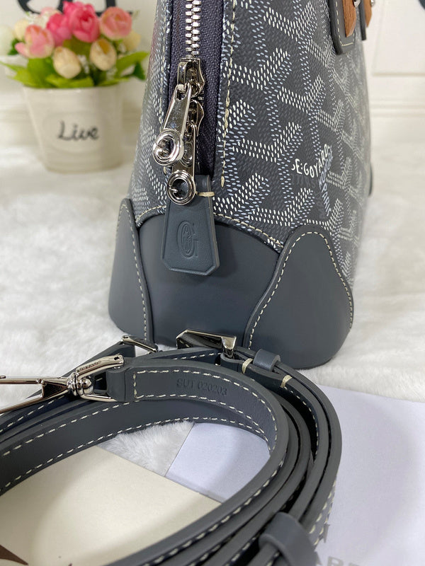 Ozarra - GOD Bags - 133
