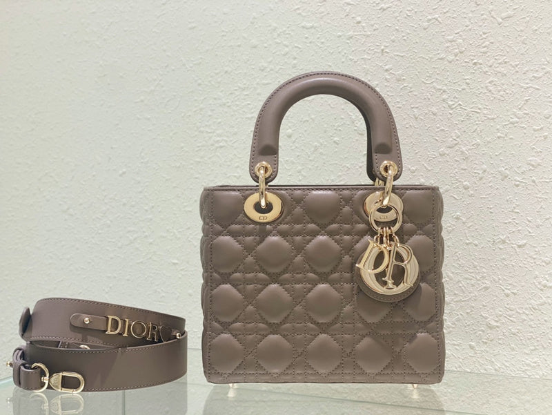 OZ - Dir Bags - 1090