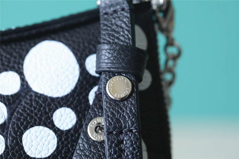 Ozarra - LUV Bags - 475