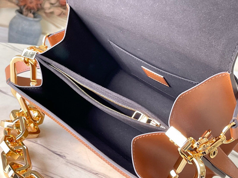 Fashion Lu-Vi bags - 4566