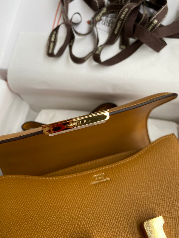 Ozarra - HMS Bags - 014