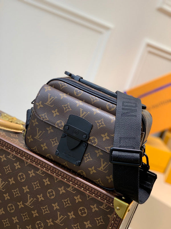 Fashion Lu-Vi bags - 3032