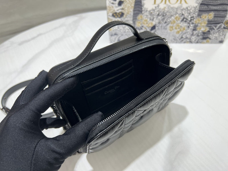 Ozarra - Dir Bags - 2033