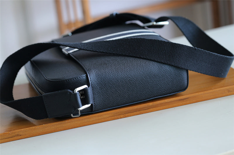 Ozarra Fashion Lu-Vi bags - 10480