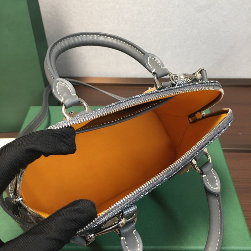 Ozarra - GOD Bags - 947